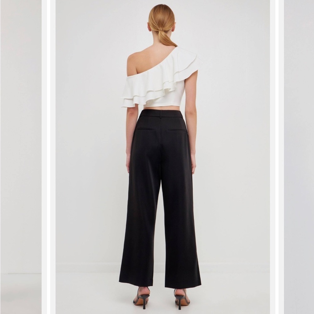 Endless Rose Black Ruffle Off the Shoulder Eyelet Crop Top with Scalloped Edge S - Picture 3 of 10